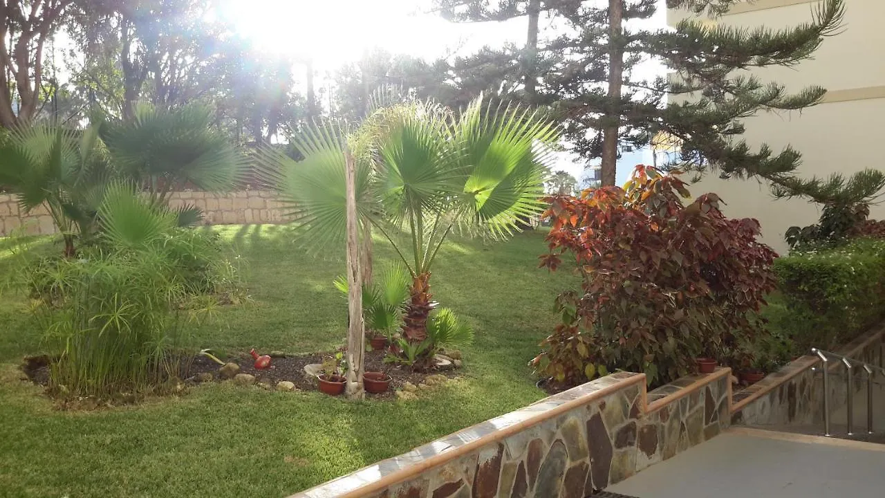 Lovely 1-Bedroom Apartment With A Big Terrace, Las Americas, Tenerife Arona