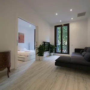 roger-de-lluria-design-apartment.topbarcelonahotels.com/